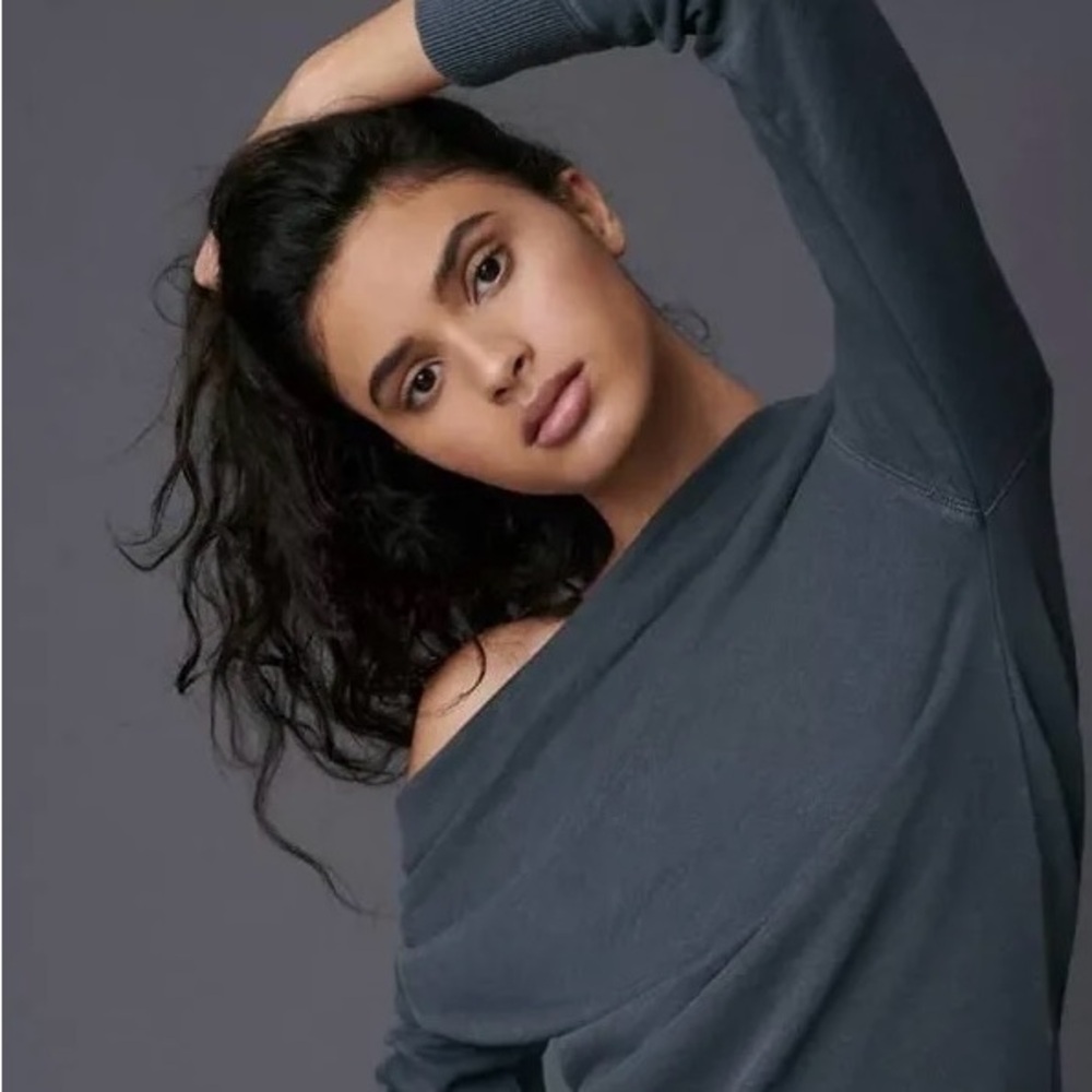 Pilcro by Anthropologie Donna Boatneck Tunic Terry Sweatshirt, size small, gray,